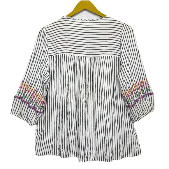 Savanna Jane Womens Floral Embroidered V Neck Tunic Top Size L Boho Peasant - Picture 2 of 10